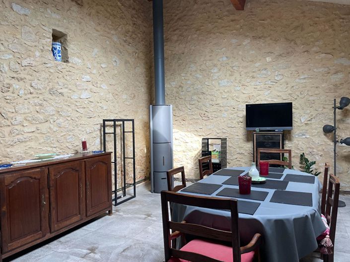 Image No.9-4 Bed House for sale