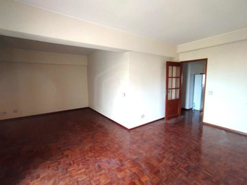 3 Bed Apartment for sale