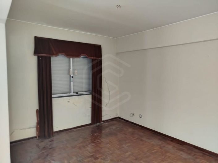 Image No.19-3 Bed Apartment for sale