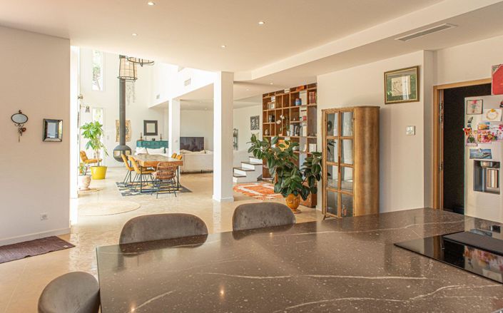 Image No.5-4 Bed House for sale