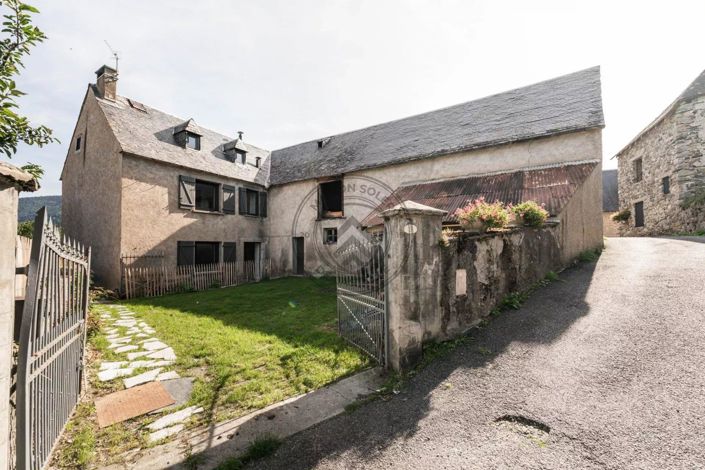 Image No.21-House for sale