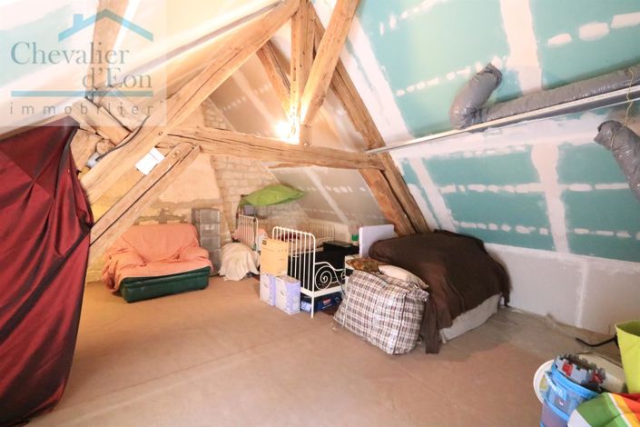 Image No.12-2 Bed House for sale