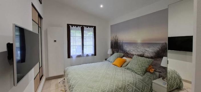 Image No.9-6 Bed House for sale