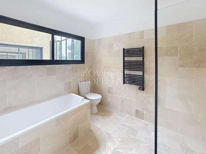 Image No.12-Maison de 4 chambres à vendre à Châteauvert