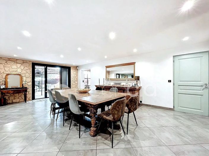 Image No.2-Maison de 4 chambres à vendre à Mandelieu-la-Napoule