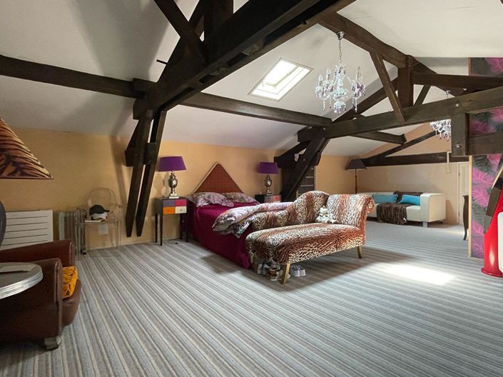 Image No.14-3 Bed House for sale