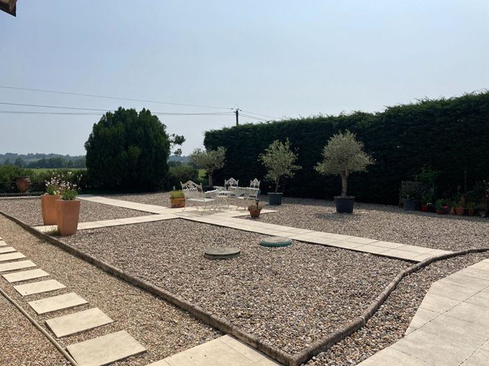 Image No.18-3 Bed House for sale