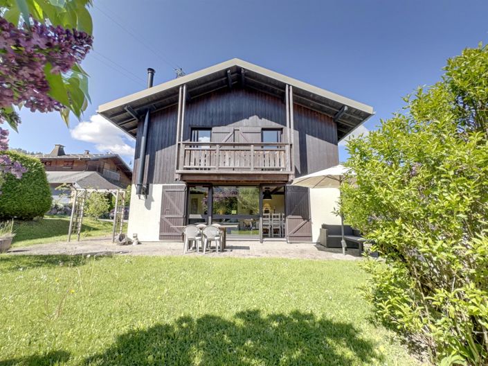 Image No.1-4 Bed House for sale