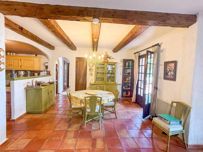 Image No.7-4 Bed House for sale