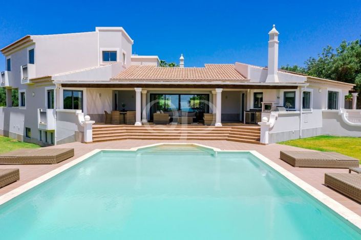 Image No.1-5 Bed House for sale