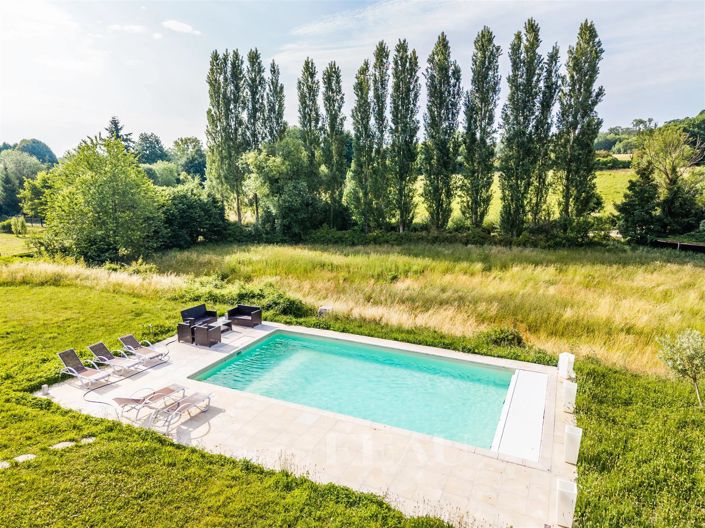 Image No.3-5 Bed House for sale