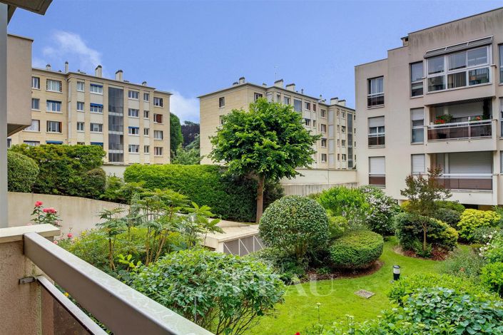 Image No.3-3 Bed Apartment for sale