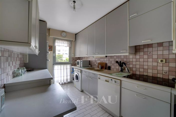 Image No.5-3 Bed Apartment for sale