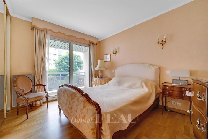 Image No.6-3 Bed Apartment for sale