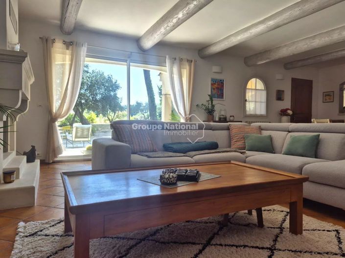 Image No.11-4 Bed House for sale