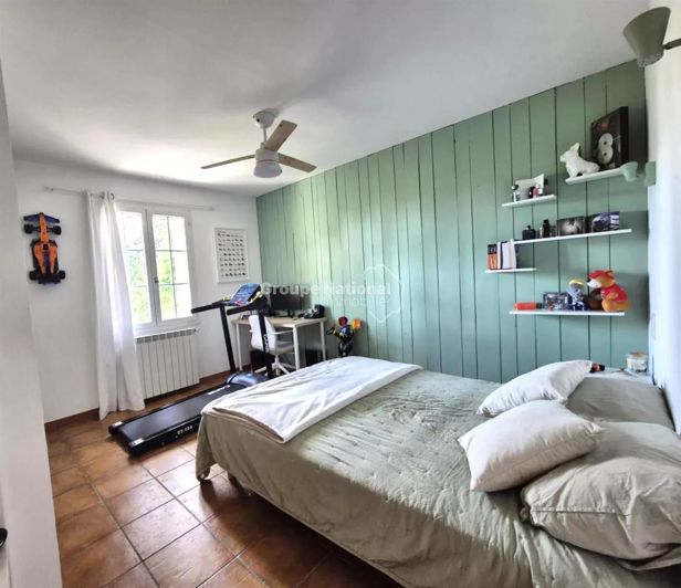 Image No.14-4 Bed House for sale