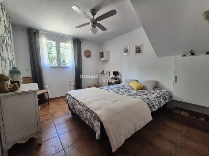 Image No.17-4 Bed House for sale