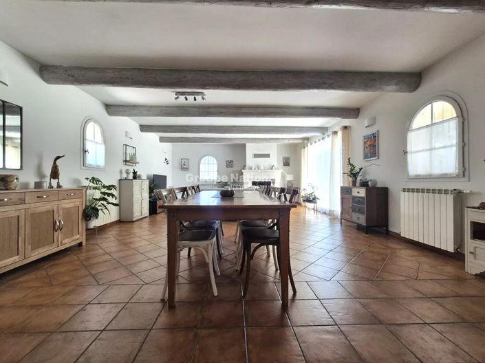 Image No.21-4 Bed House for sale