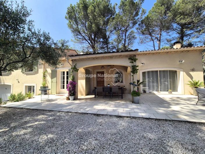 Image No.27-4 Bed House for sale