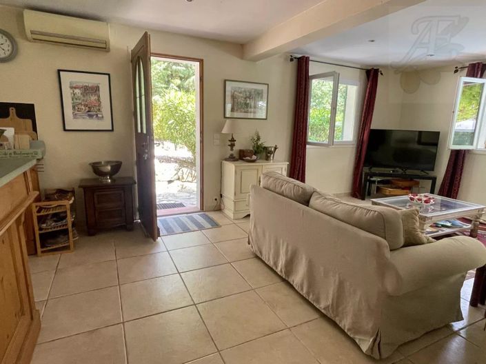 Image No.13-4 Bed House for sale