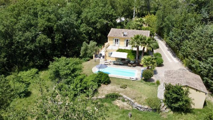 Image No.2-4 Bed House for sale