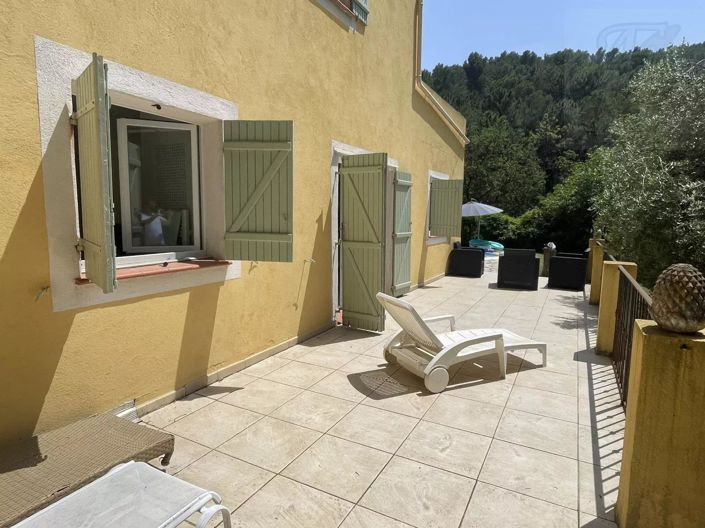 Image No.32-4 Bed House for sale