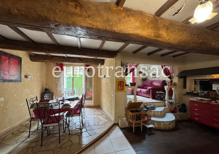 Image No.5-4 Bed House for sale