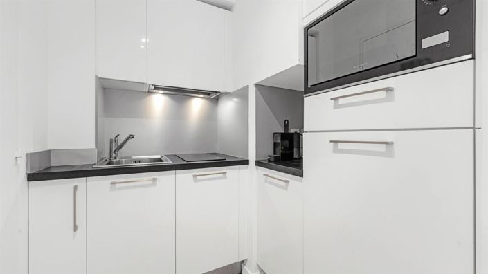 Image No.2-Appartement de 1 chambre à vendre à Saint-Tropez