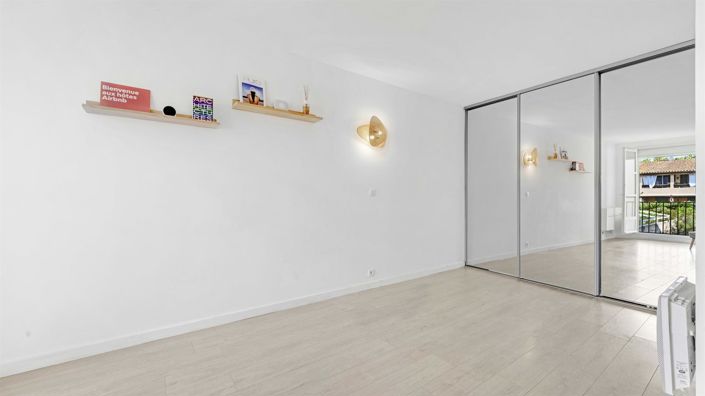 Image No.6-Appartement de 1 chambre à vendre à Saint-Tropez