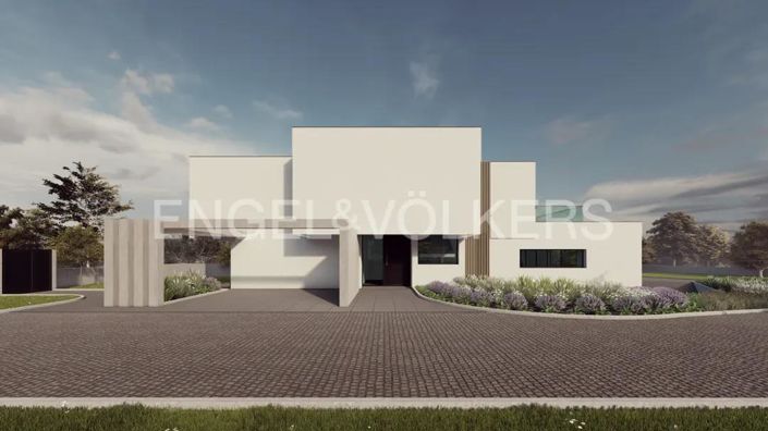 Image No.9-5 Bed House for sale