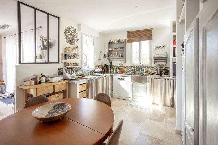 Image No.4-3 Bed House for sale