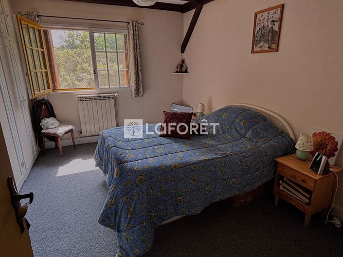 Image No.10-4 Bed House for sale