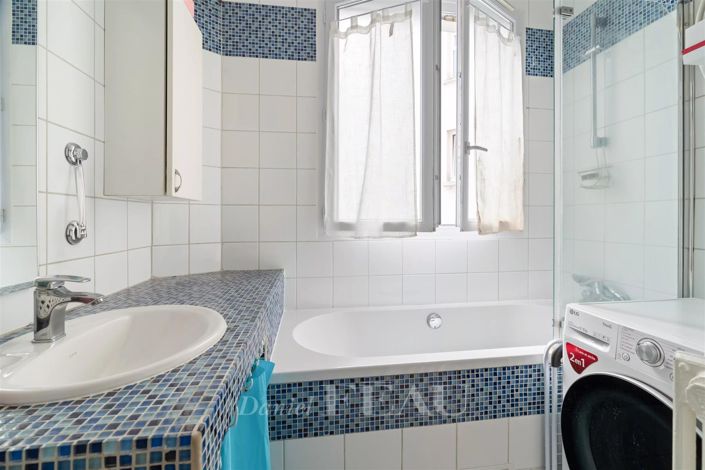 Image No.12-Appartement de 2 chambres à vendre à Paris