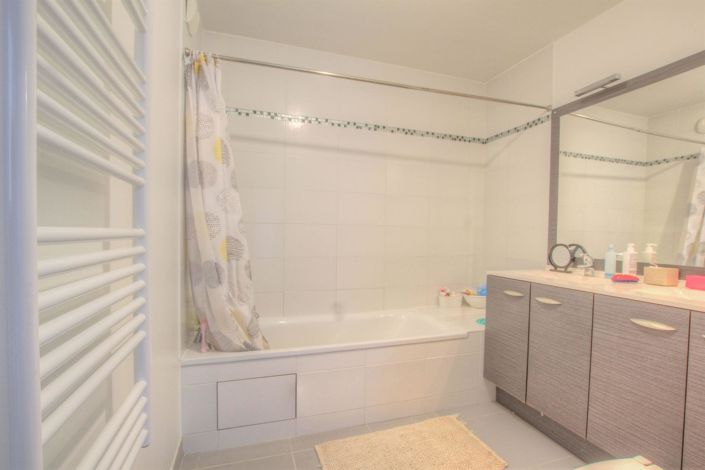 Image No.4-3 Bed Apartment for sale