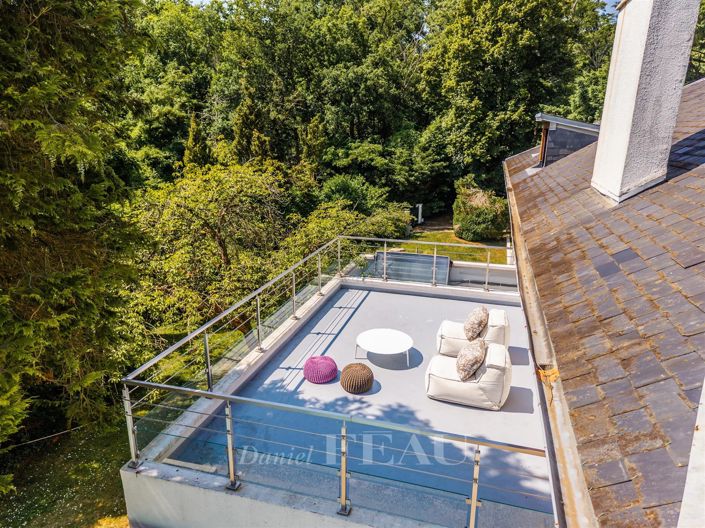 Image No.17-7 Bed House for sale