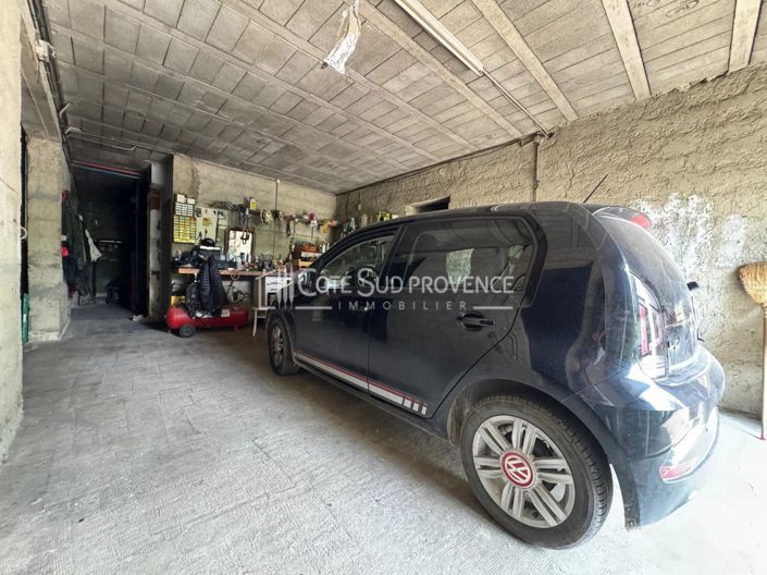 Image No.20-3 Bed House for sale