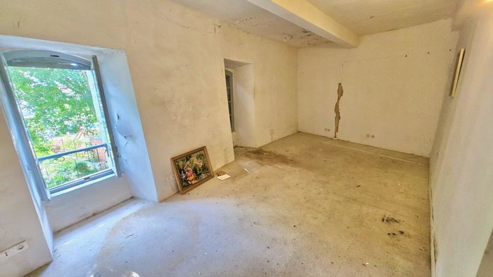 Image No.7-3 Bed House for sale