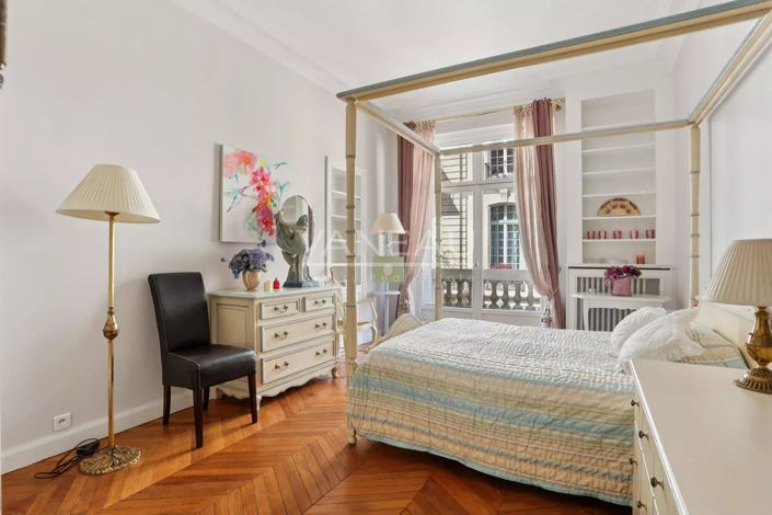 Image No.10-4 Bed Apartment for sale