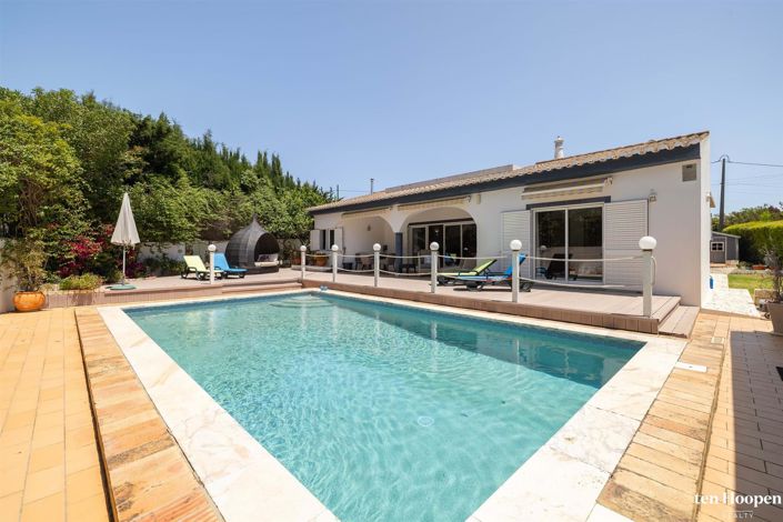 Image No.1-3 Bed House for sale