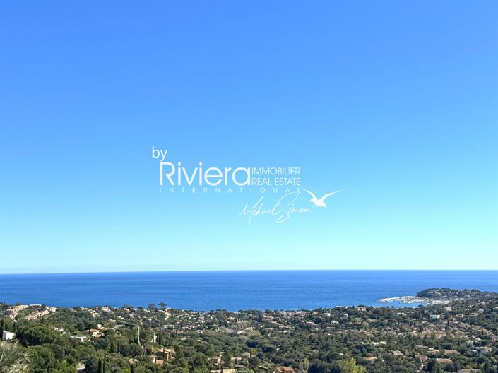 Image No.2-Maison de 4 chambres à vendre à Cavalaire-sur-Mer