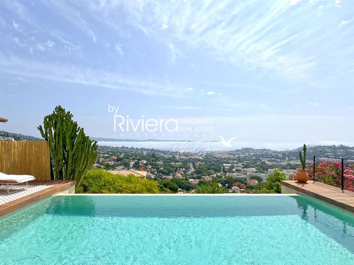 Image No.1-5 Bed House for sale