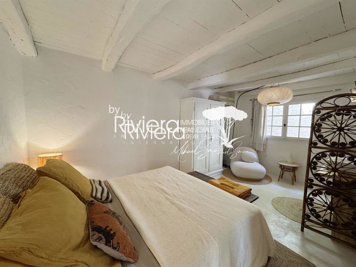 Image No.15-5 Bed House for sale