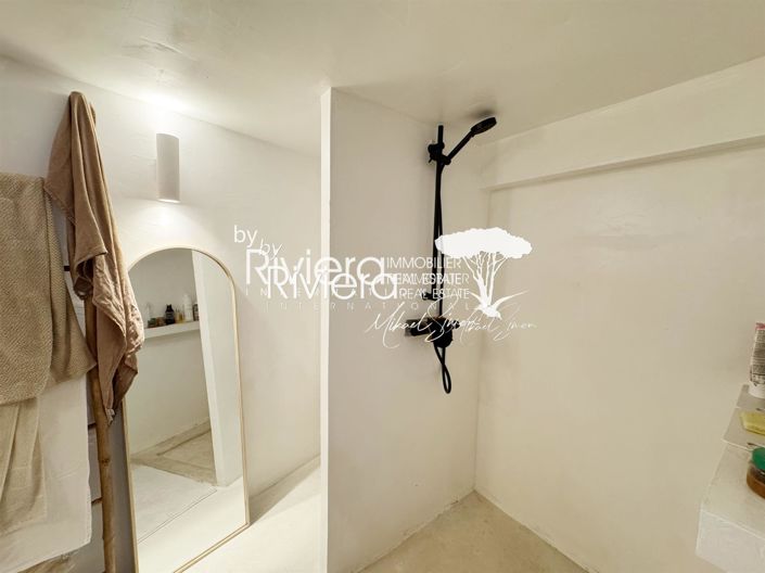 Image No.27-5 Bed House for sale