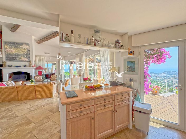 Image No.12-6 Bed House for sale