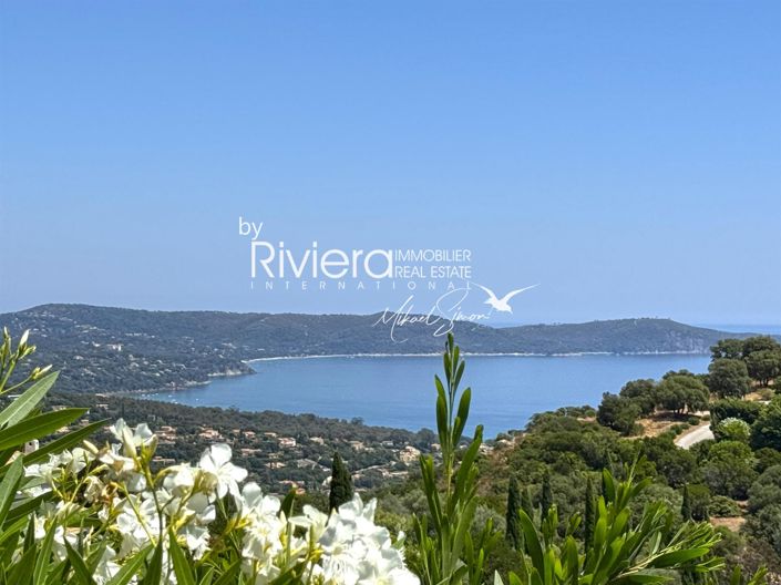 Image No.5-6 Bed House for sale