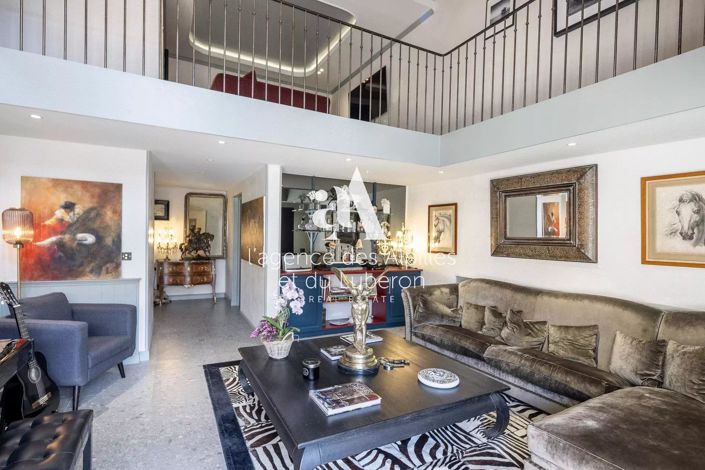 Image No.1-3 Bed House for sale