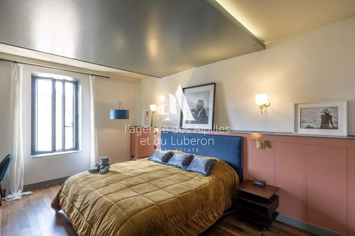 Image No.10-3 Bed House for sale