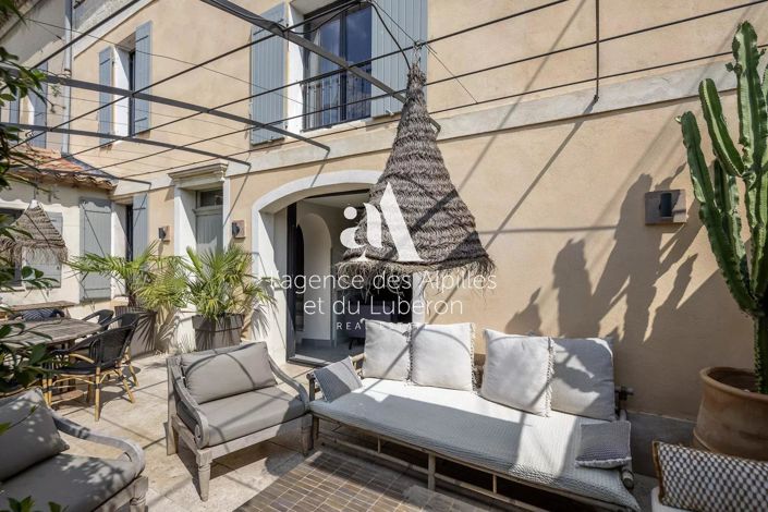 Image No.18-3 Bed House for sale