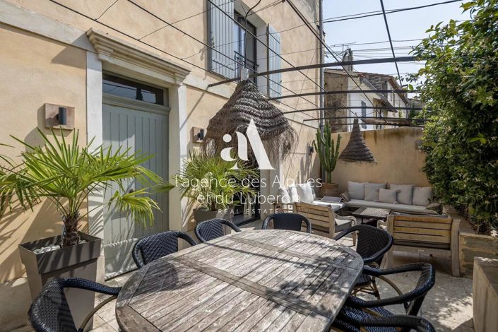 Image No.18-3 Bed House for sale