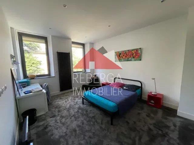 Image No.21-3 Bed House for sale